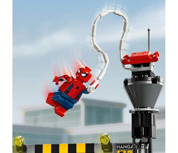 LEGO Marvel 76314 Kapitan Ameryka: Wojna bohaterów - 1284241 - zdjęcie 12